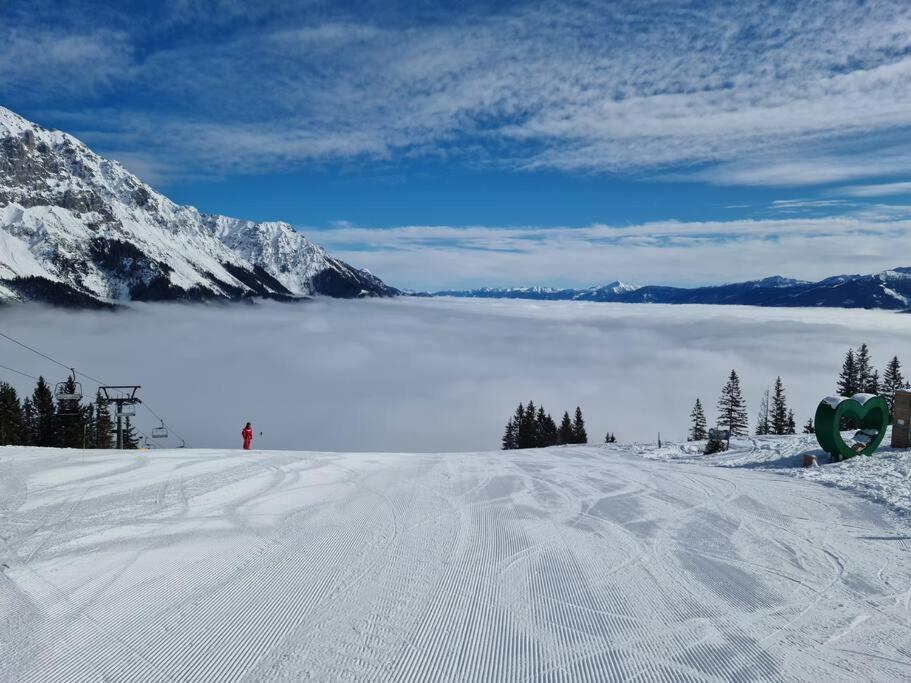 Family Appartment - Dachstein View رامساو أم داتشستين المظهر الخارجي الصورة